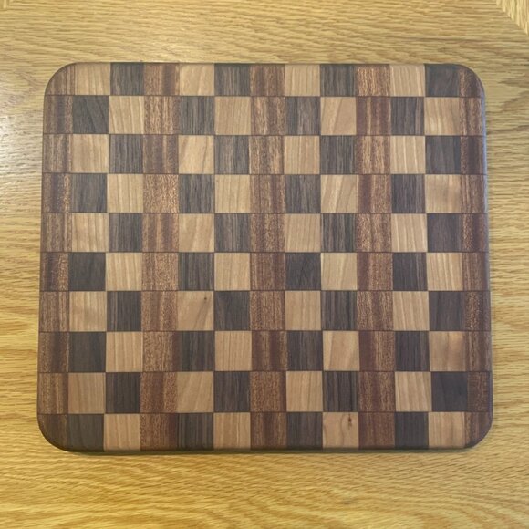 Cutting Board Hand Crafted Sapele / Cherry / Walnut Hardwoods Reversible - Picture 3 of 8